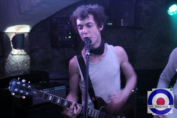 Modern Pets (D) Subway To Peter, Chemnitz 05. Oktober 2011 (13).JPG